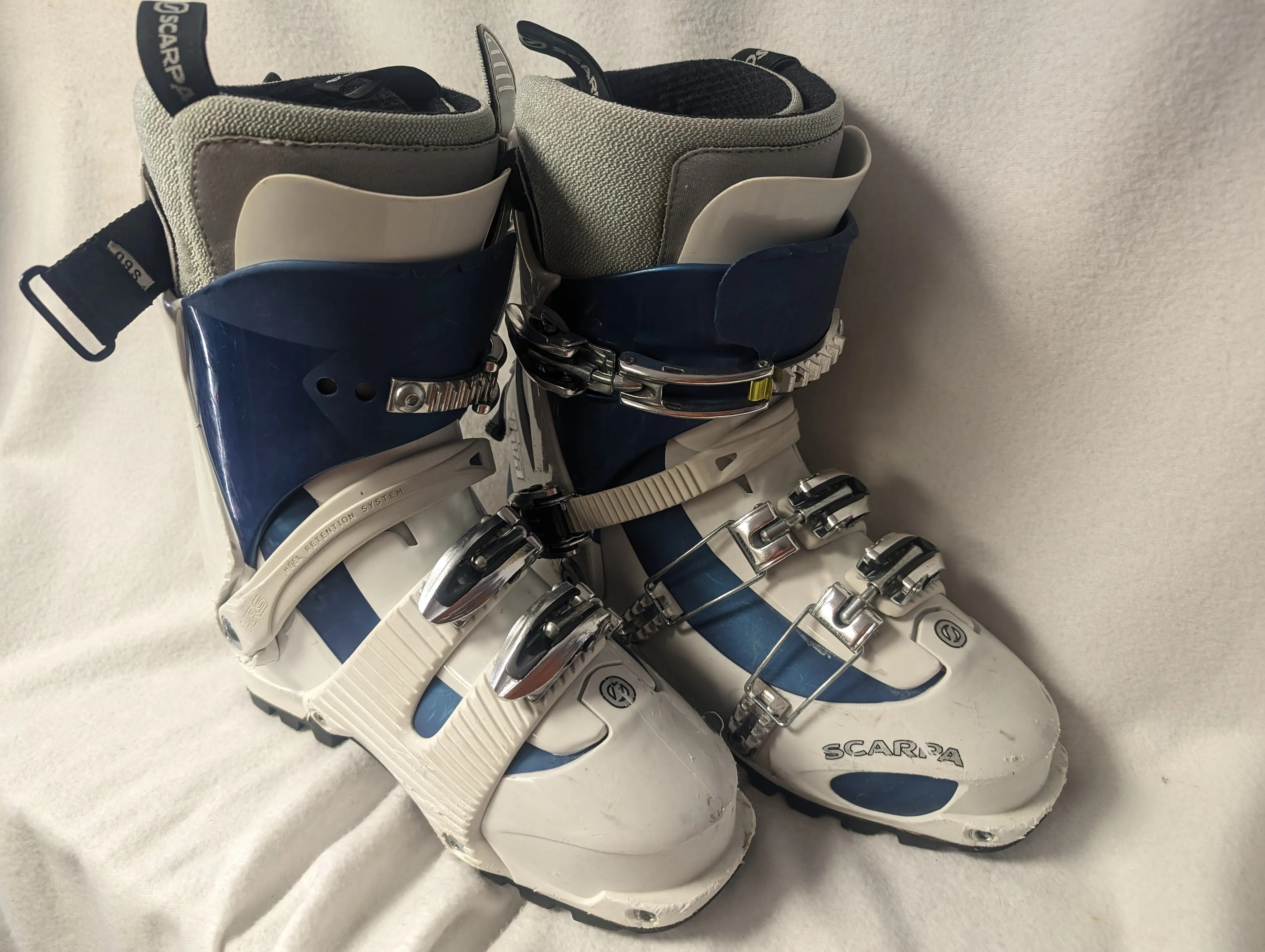 Scarpa Diva AT XC Ski Boots Size 27.5 Color White Condition Used