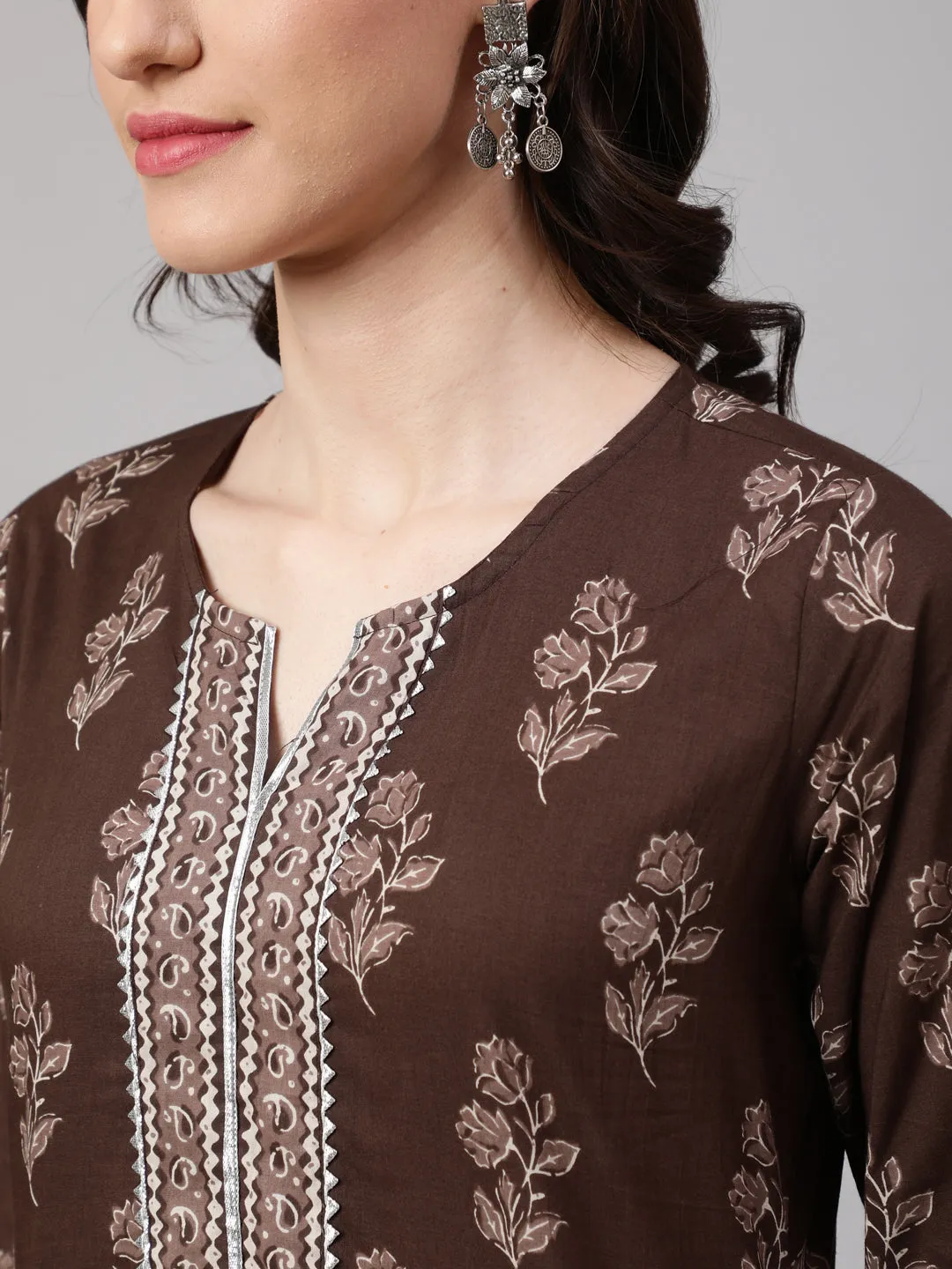 Women Brown Floral Printed Straight Kurta With Palazzo