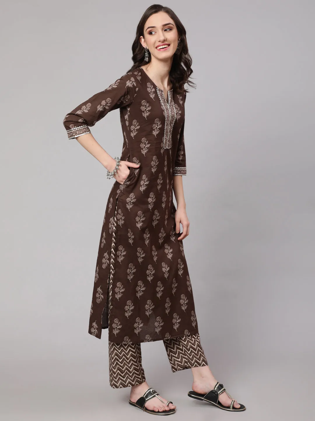 Women Brown Floral Printed Straight Kurta With Palazzo